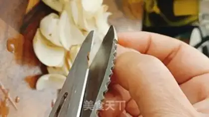 Make Silicon lilies step 2