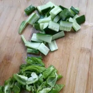 Make cucumber fried oars step 0