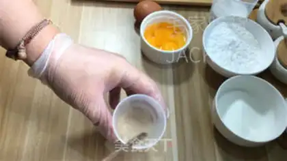 Make Coconut gold cake step 0