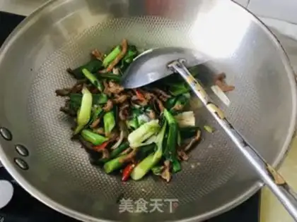 Make Garlic silt