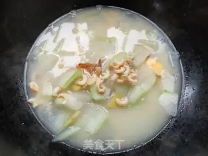 Make Shrimp melon soup step 8