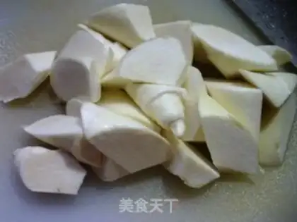 Make The sauce is white step 2