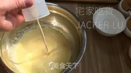 Make Coconut gold cake step 3