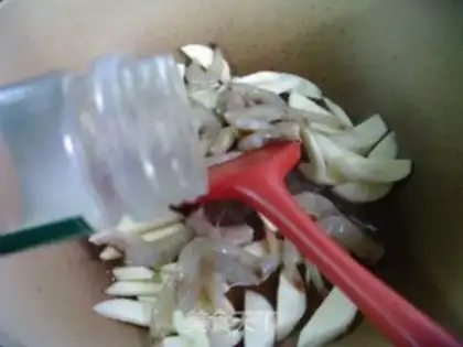 Make Sea-white shrimp is fried step 4