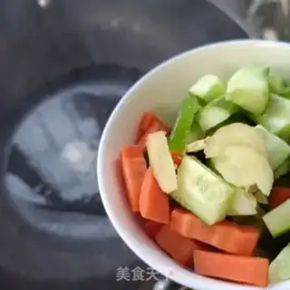 Make cucumber fried oars step 6
