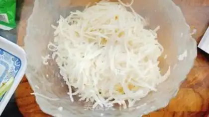 Make Fried egg radish soup step 4