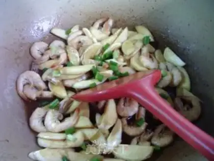 Make Sea-white shrimp is fried step 9