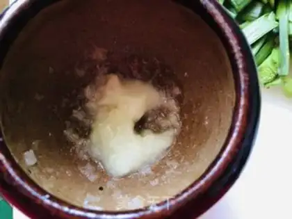 Make Garlic chips step 5