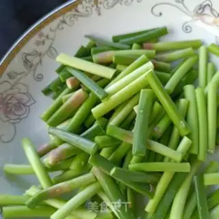 Make Garlic pigeons step 1