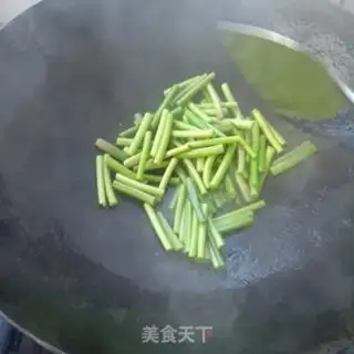 Make Garlic pigeons step 4