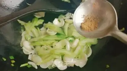 Make Silicon lilies step 11