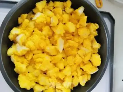 Make Low-fat chicken pizza step 4