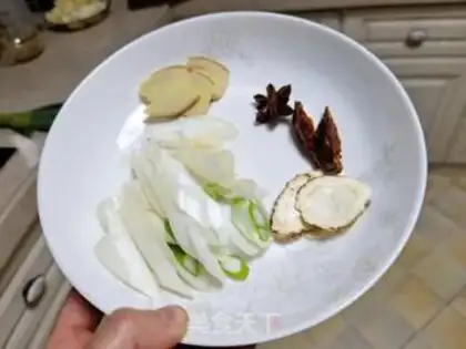 Make Hands tore chickens step 3