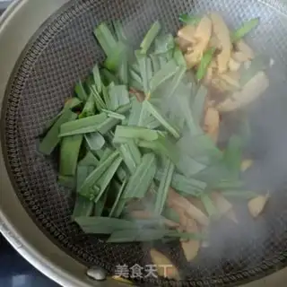 Make Garlic and thunder step 13