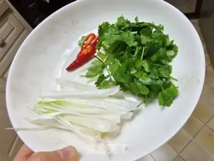 Make Hands tore chickens step 6