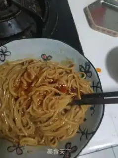 Make Hot dry noodles step 4