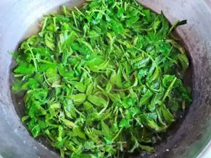 Make The sprouts and the tofu step 2