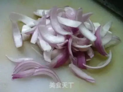 Make Shrimp fried onions step 3