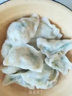 Make Three fresh dumplings step 9