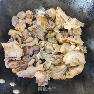 Make A chicken with herbs step 6