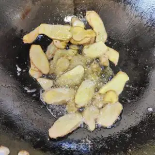 Make A chicken with herbs step 7