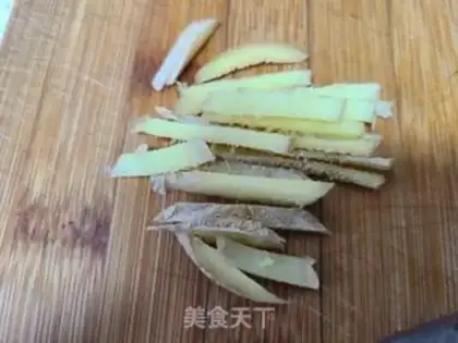 Make Garlic fried beef step 3