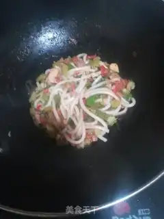 Make Celery and lamb fried rice powder step 10