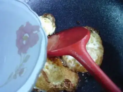 Make Soy sauce and eggs step 2