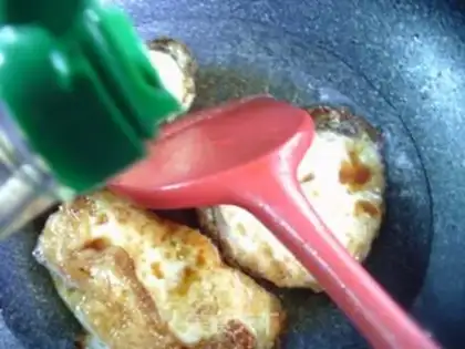 Make Soy sauce and eggs step 4