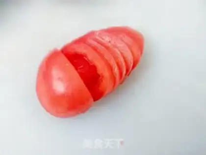 Make A tomato fan step 3