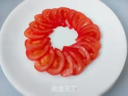 Make A tomato fan step 4
