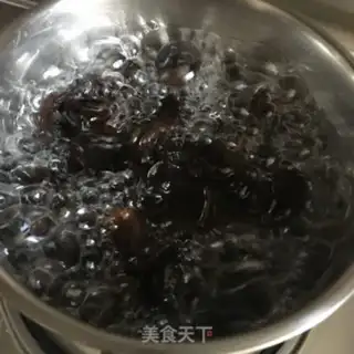 Make Shrimp rim salad step 3