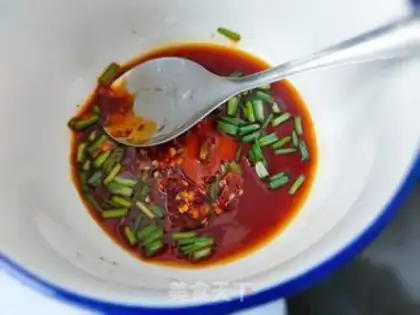 Make A tomato fan step 5