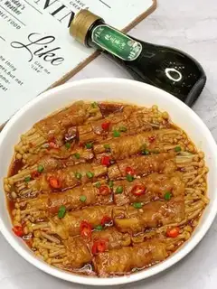 Make Golden mushroom roll step 2