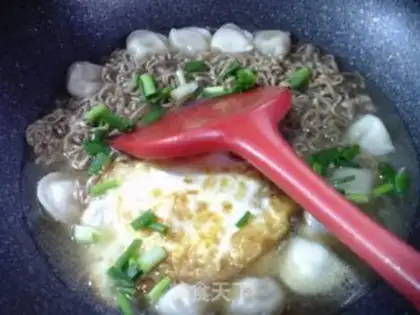 Make Fryed eggs, chubby noodle step 5