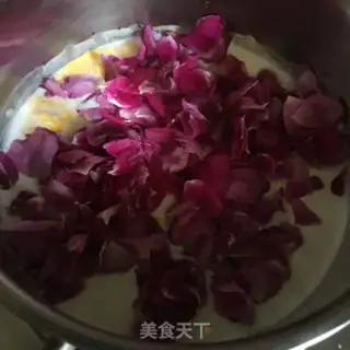 Make Rose milk boils eggs step 6