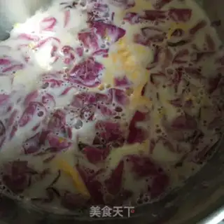 Make Rose milk boils eggs step 7