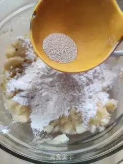 Make Banana waffles step 3