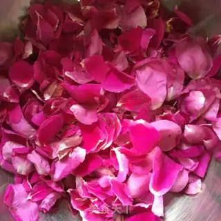 Make Whole wheat roses step 0