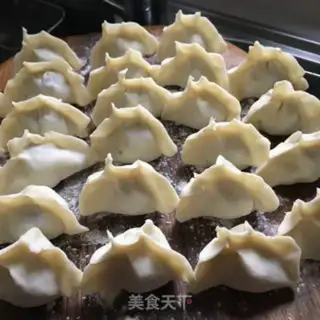 Make Dry lamb dumplings step 4