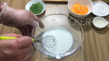 Make Tea and honey rolls step 1