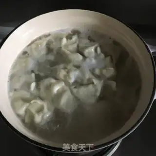 Make Dry lamb dumplings step 5