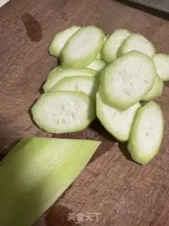 Make Garlic daisies step 0