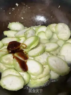 Make Garlic melon step 2