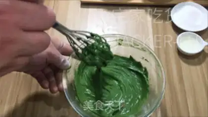 Make Tea and honey rolls step 5