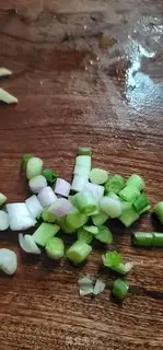 Make Shrimp-covered melon soup step 2