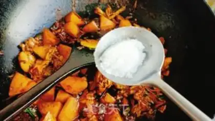 Make Cowfrog potatoes step 11