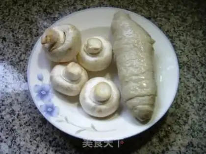Make Mushroom noodles step 0
