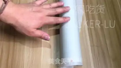 Make Tea and honey rolls step 21