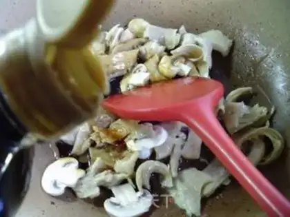 Make Mushroom noodles step 5